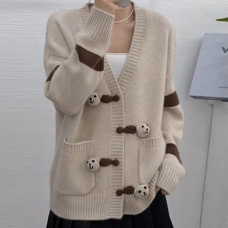 Autumn And Winter New 100% Pure Wool High End Knitted Soft Glutinous Lazy Style Little Bear Plate Button Cardigan Women's Coat