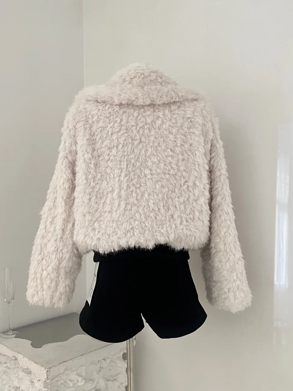 الفرنسية Sle ort ملابس خارجية المرأة شتاء جديد Faion اللون Colion بولي Leather الجلود المرقعة طويلة Sve بدوره إلى أسفل طوق