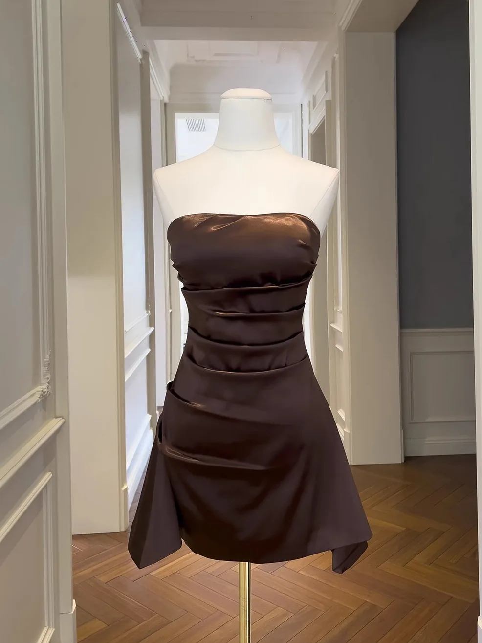 Inizio primavera 2026 Design Pure Desire Sensation Off-oulder Pieghettato ort Dr Faionable Gonna longuette in vita con cerniera Dr