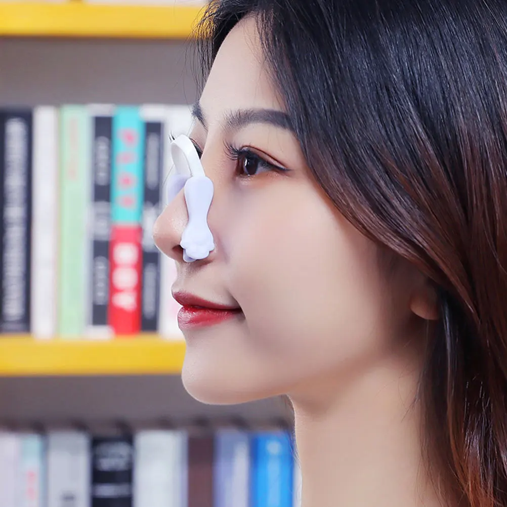 

2Pcs Beauty Nose Shaper Clip Made of Premium Silicone for Nose Corrector Lifting and Slimming Daily Use Long-Term Comfort