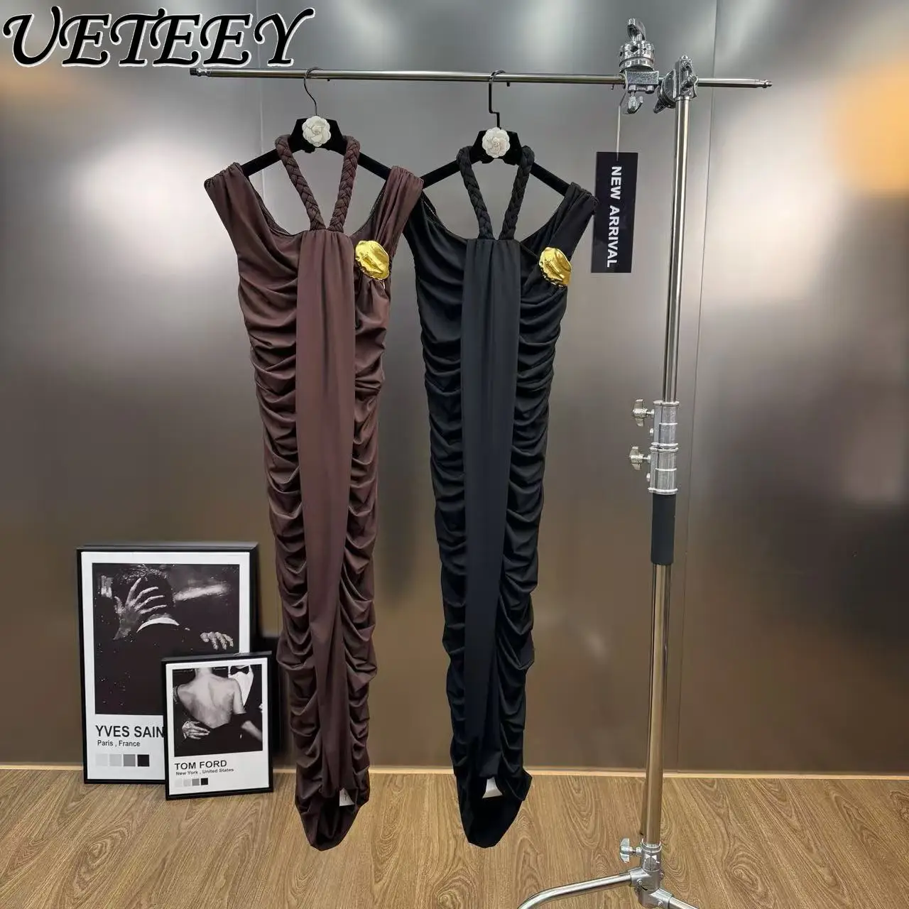 

Autumn New French Retro Pin Pleated High Waist Slimming Long Dress High-End Solid Color Halter Neck Sleeveless Maxi Dresses