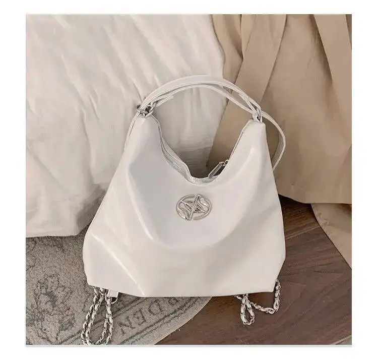 Bloom Sweet Cool Black Mochila Women Vintage Pu Leather Chain Chic Y2k Backpack Female Retro Casual Shoulder Bags Handbag New