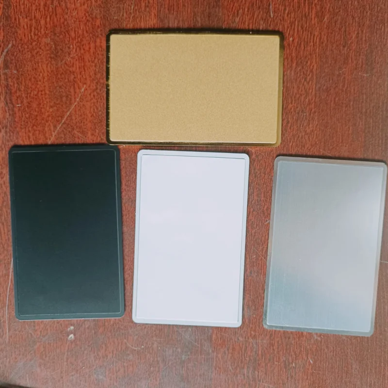 

Custom NFC Cards App Card With Qr Code NFC 4K Gold MEMBERSHIP Card I