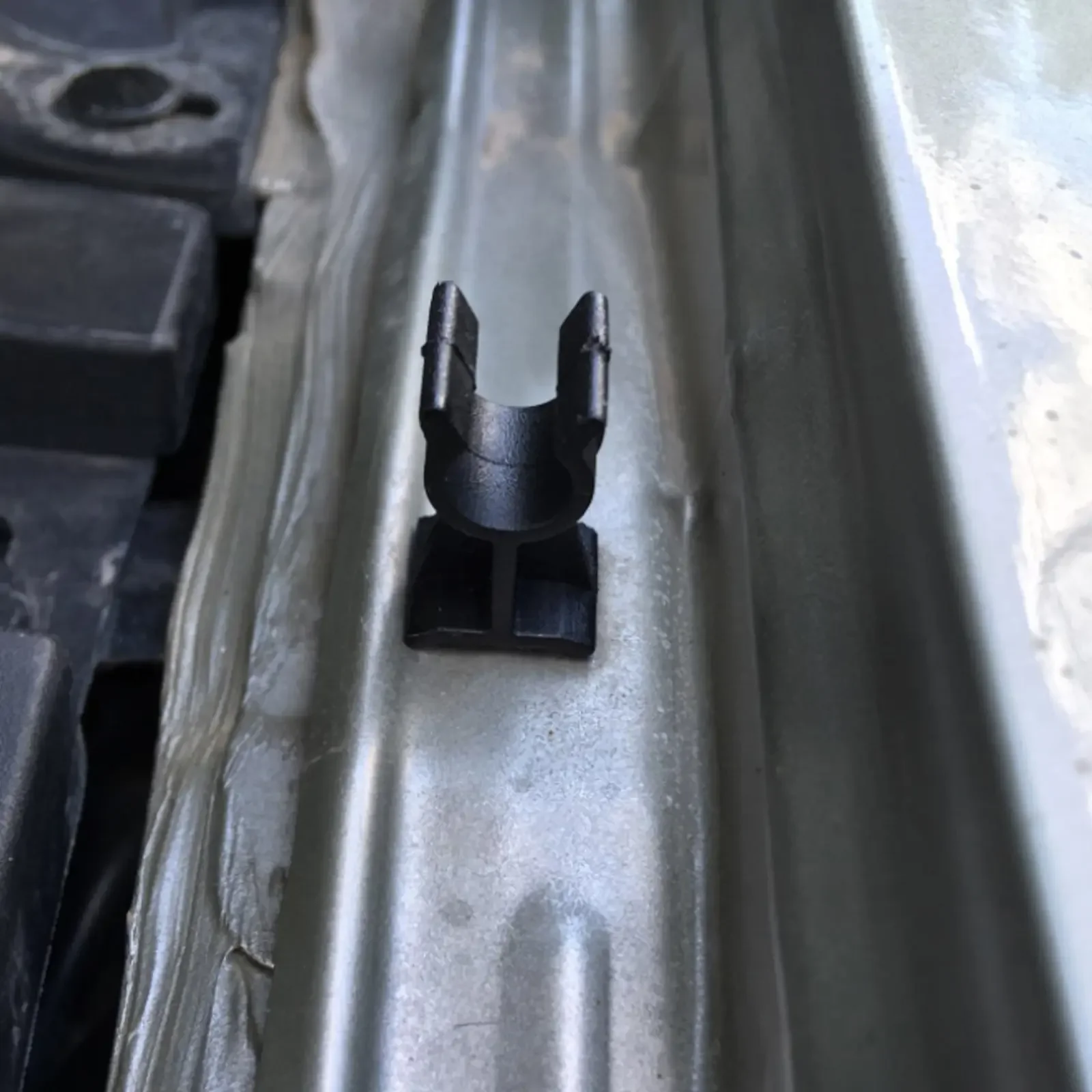 For Nissan Qashqai J10 JJ10 2006 2007 2008 2010 2013 Dualis Hood Bonnet Prop Rod Holder Clip Support Clamp Kit 65722 657732J000 6