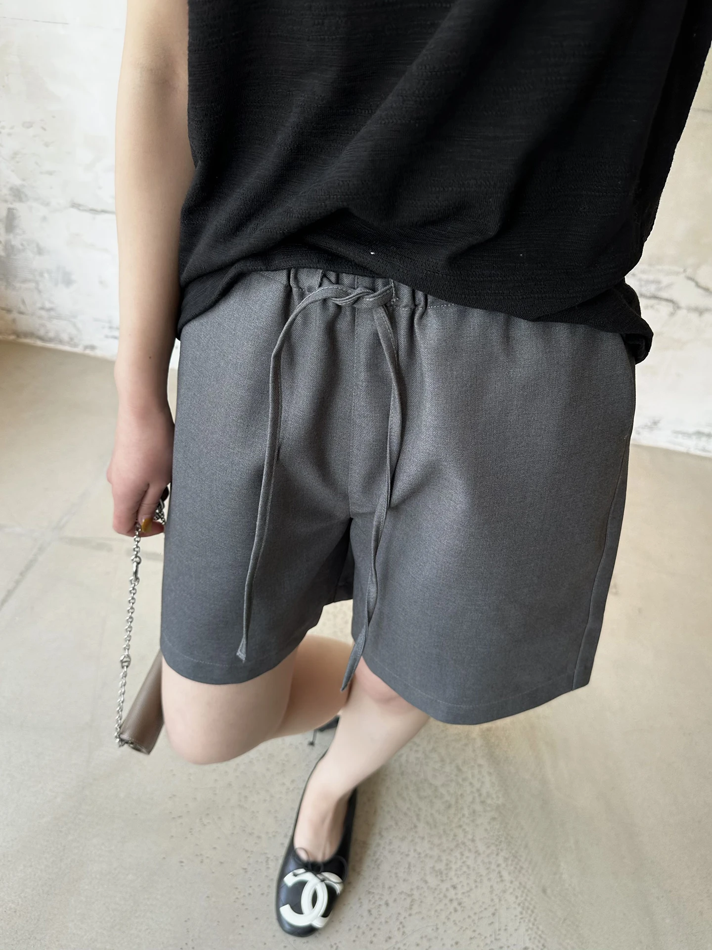 

Серые повседневные шорты в деловом стиле с высокой талией для женщин, летние, новые, модные, на шнурке, А-силуэт, универсальные, стройнящие