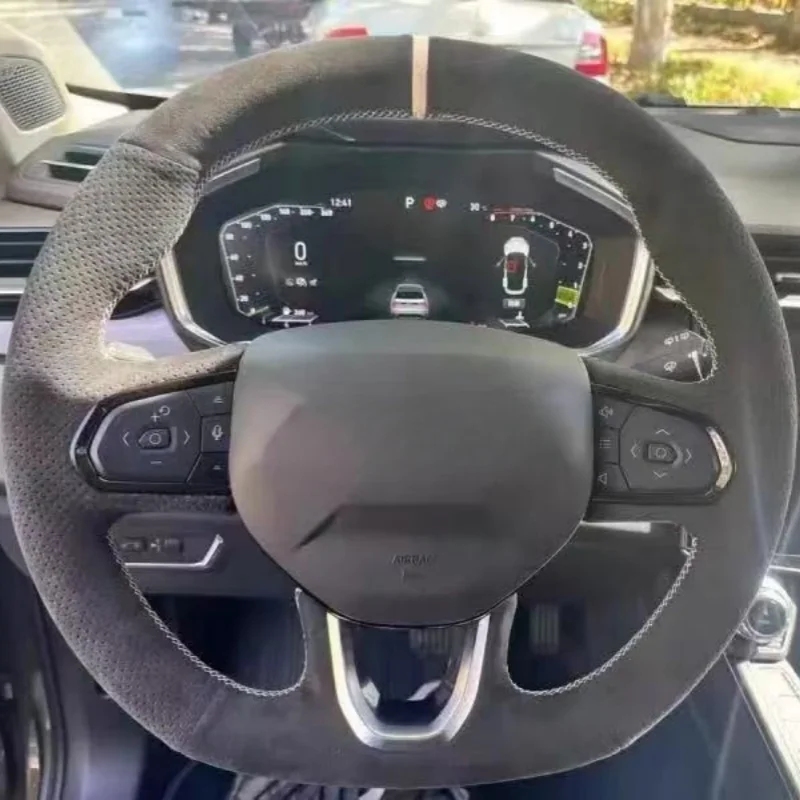 Custom Hand-stitched Black Steering Wheel Cover Anti-slip Breathable Microfiber Leather For Lynk & Co 01 05 Car Accessories