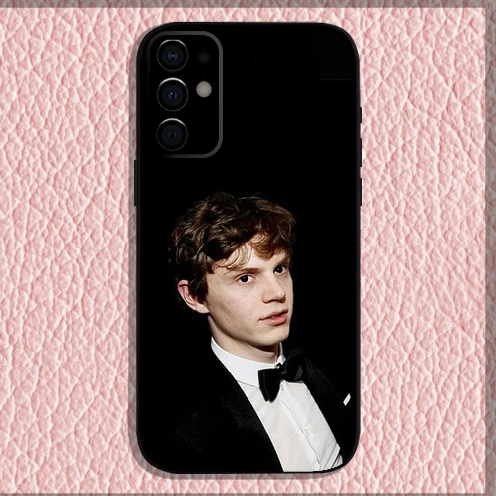 Actor E-Evan P-Peters Phone Case For Samsung S24,S21,S22,S23,S30,Ultra,S20,Plus,Fe,Lite,Note,10,9,5G Black Soft Shell