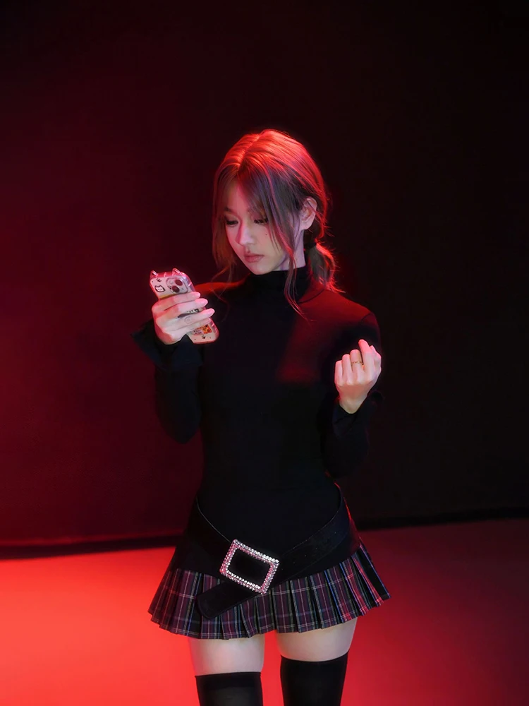 

Комплект из двух предметов: клетчатая юбка для похудения и футболка с длинным рукавом и высоким воротником, базовый слой, для женщин, весна-осень, модный повседневный наряд