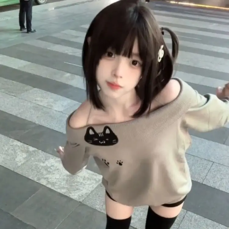 

Spring Kawaii Off-Shoulder Tops Women Cute Loose Knitting Skinny Long Sleeve Pullovers Japanese Fashion Cat Print Pullovers 2025