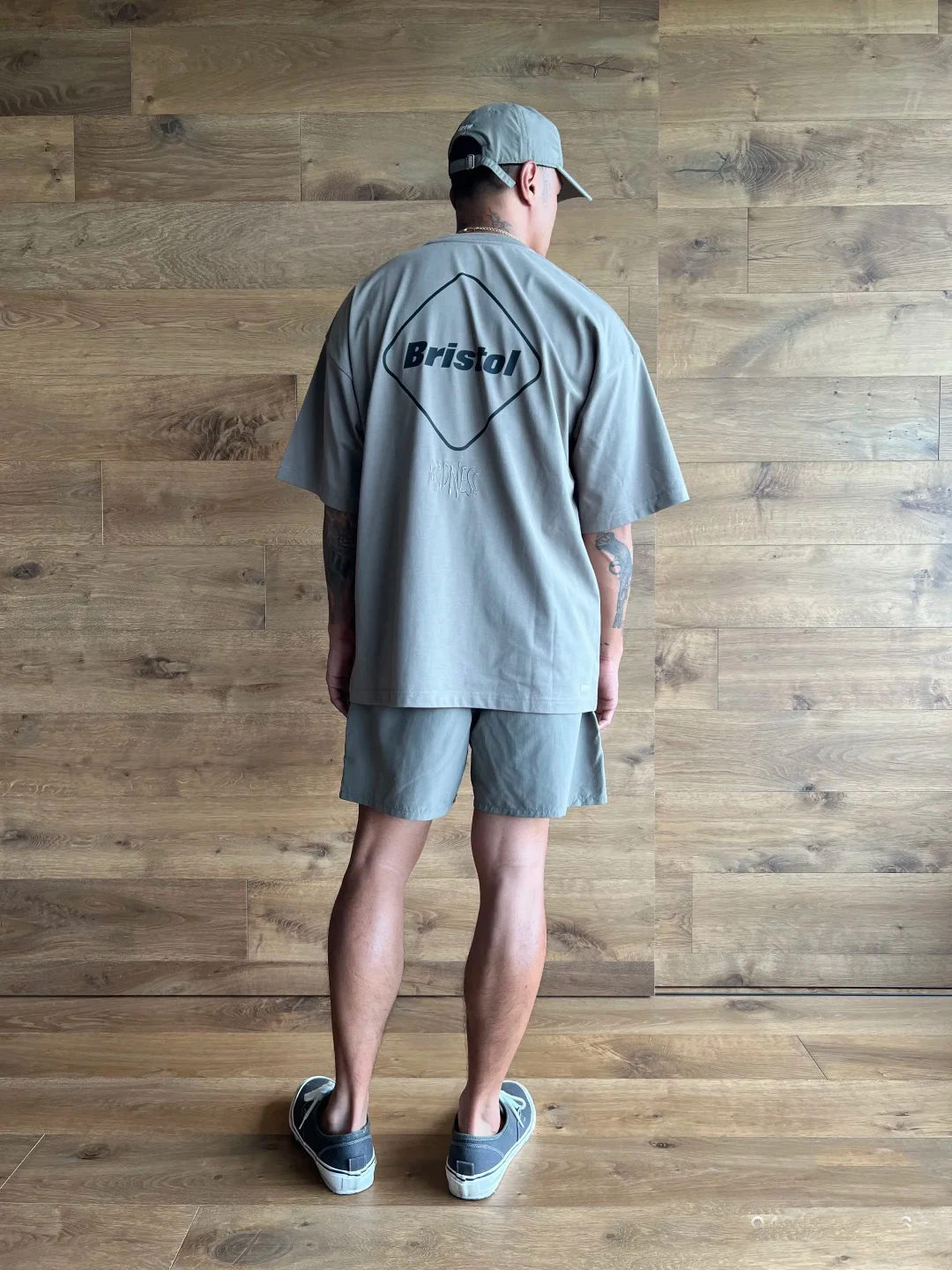 

Мужская повседневная хлопковая футболка с логотипом MADN X RB, модная футболка в стиле ретро с этническим принтом, дышащая летняя футболка