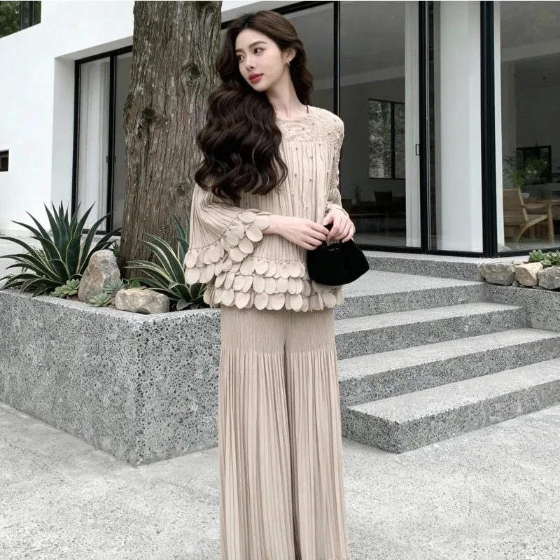 Miyake Pleated 2026 New Set Unique Age-Reducing Shirt Top Wide-Leg Pants French Casual Fashion Set Women's Autumn Blouse Pleat