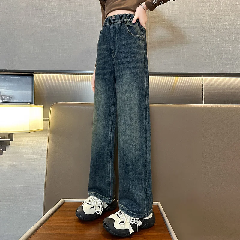 Girls' Straight-leg Jeans with Bow-Knot Stitch Pocket - Autumn/Winter Collection, Loose Children's Pants