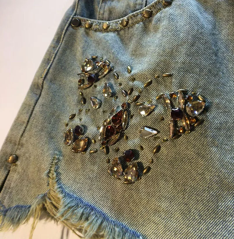 Europe 2023 New Summer Women Hot Shorts Beads Butterfly Diamonds High Waist Wide Leg Shorts Tassel Vintage Casual Denim Shorts