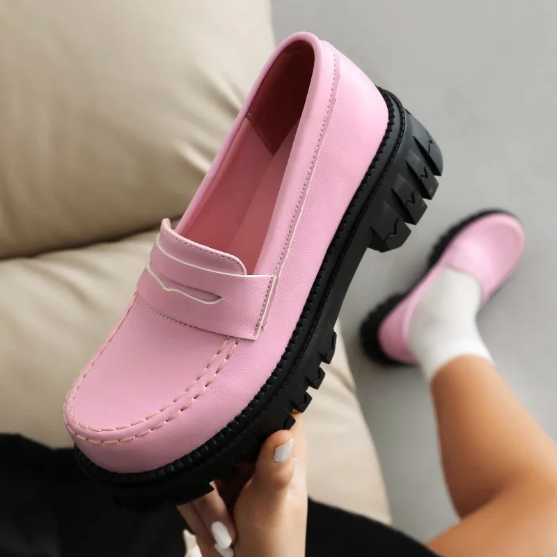 

2025 Plus Size 42 Summer Black Vintage Platform Flats Shoes Women Easy to Put On Butterfly Knot Med Heels Loafers Daily Shoes