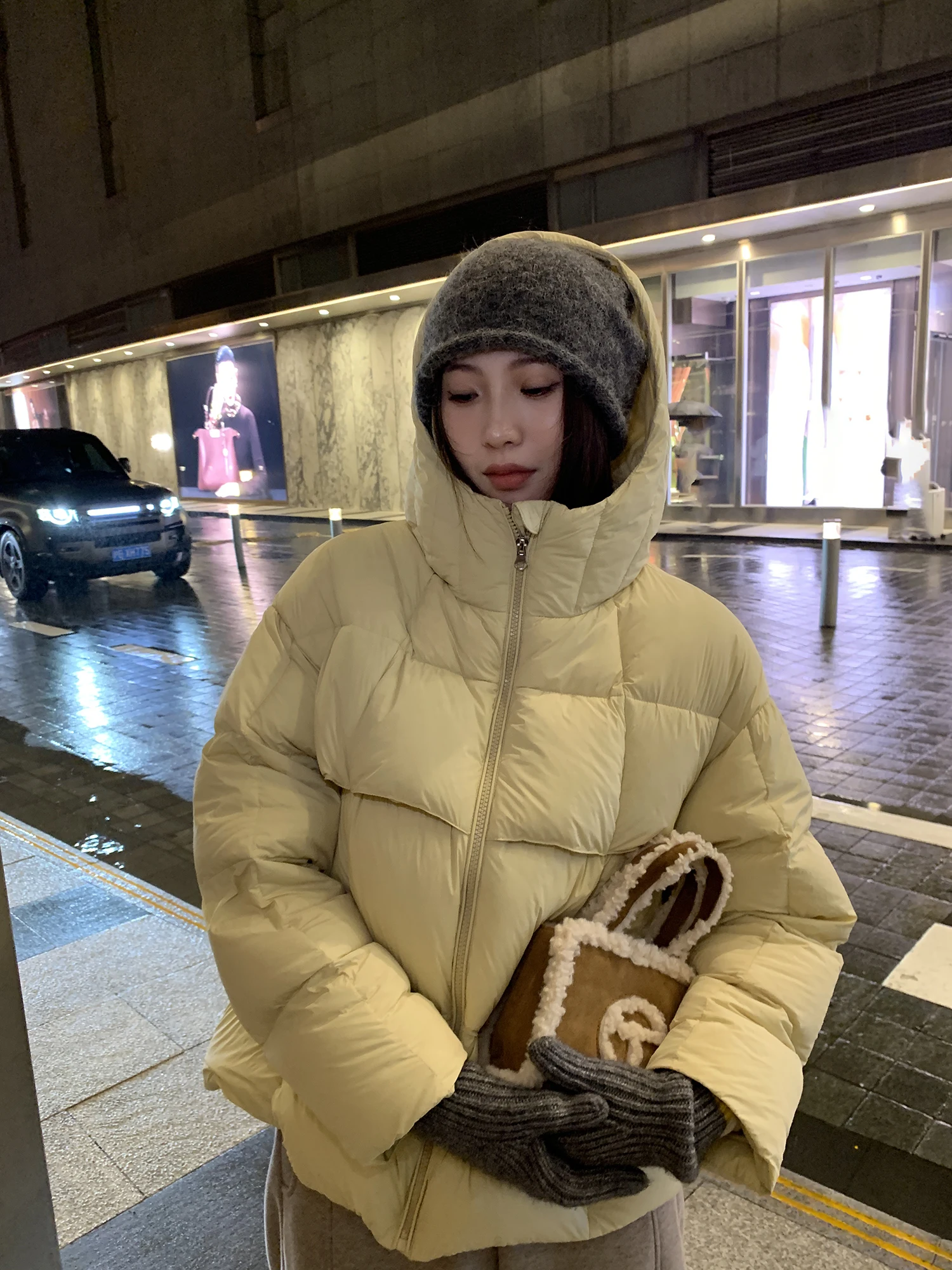 

Утепленная женская зимняя куртка-пуховик с капюшоном, 90% белый пух, теплая, ветрозащитная, модель Ai Small