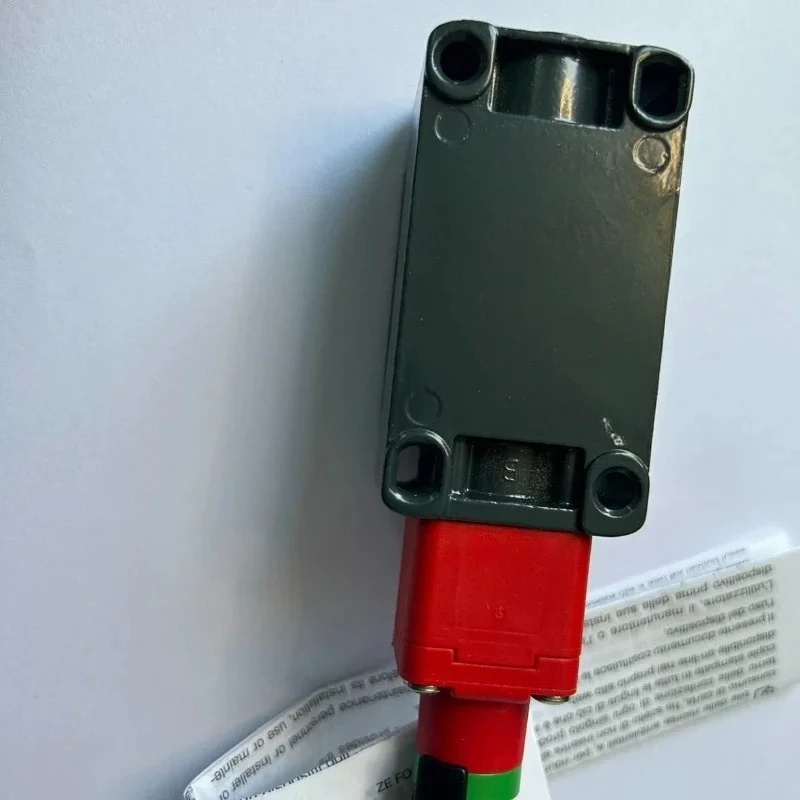 Imported cable switch FD1878 brand new high quality