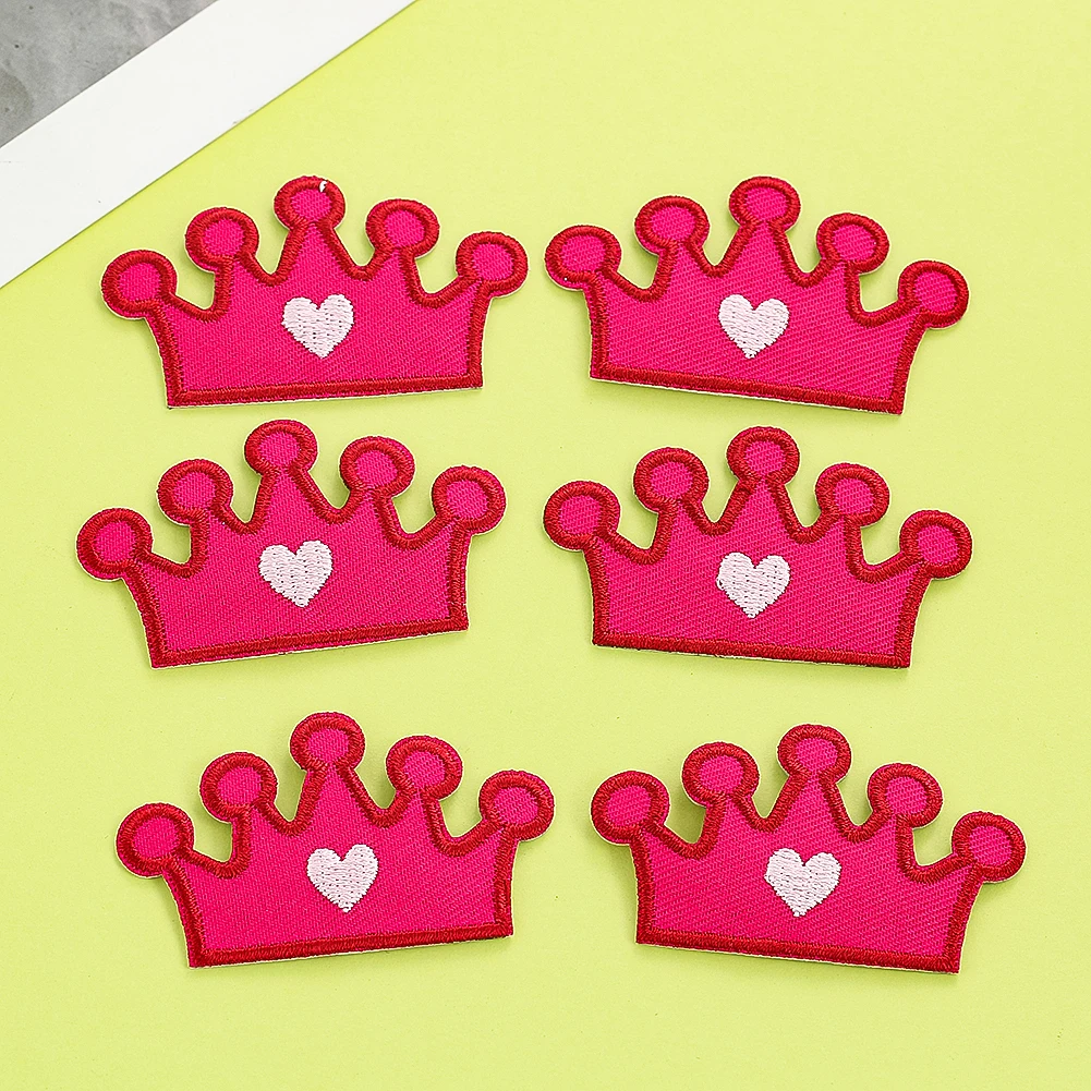 แผ่นปะรูปการ์ตูนรูปมงกุฎสำหรับเด็กสีชมพู5ชิ้นสำหรับปักเสื้อผ้าแผ่นรีดบนสำหรับเสื้อผ้าอุปกรณ์ตัดเย็บ