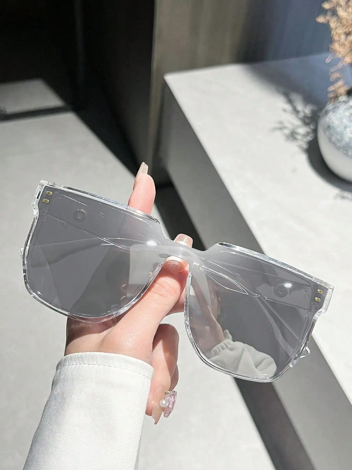 Korean Big Frame One-Piece Lens Retro Fashion Sunglasses For Women Street Style UV Protection