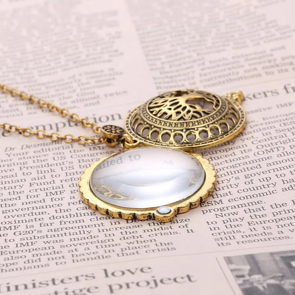 Alloy Hollow Out Tree Pendant Necklace Retro Creative Magnifying Glass Jewelry Gift Lightweight Elegant Decoration