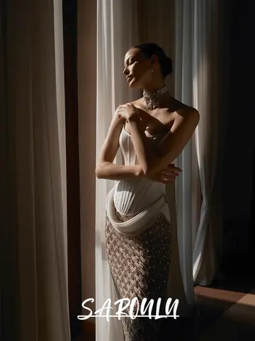 SAROULU Luxury Heavy Rhinestone Beaded Wedding Dress Sexy Bodycon Fit Customized Bride Wear Sparkling Chic Corset Evening Gown