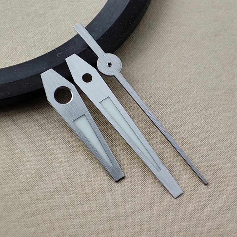 Manecillas luminosas verdes NH35, pistola de plata cepillada, manecillas de oro negro, accesorios de reloj para movimiento NH34 NH35 NH36 4R 7S