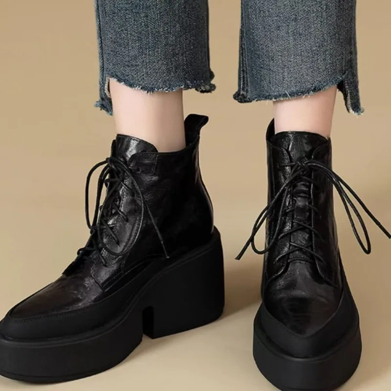 Heightened Platform Pointed Toe Booties for Women 2025 Autumn and Winter New Lace-up British Style Skinny Boots