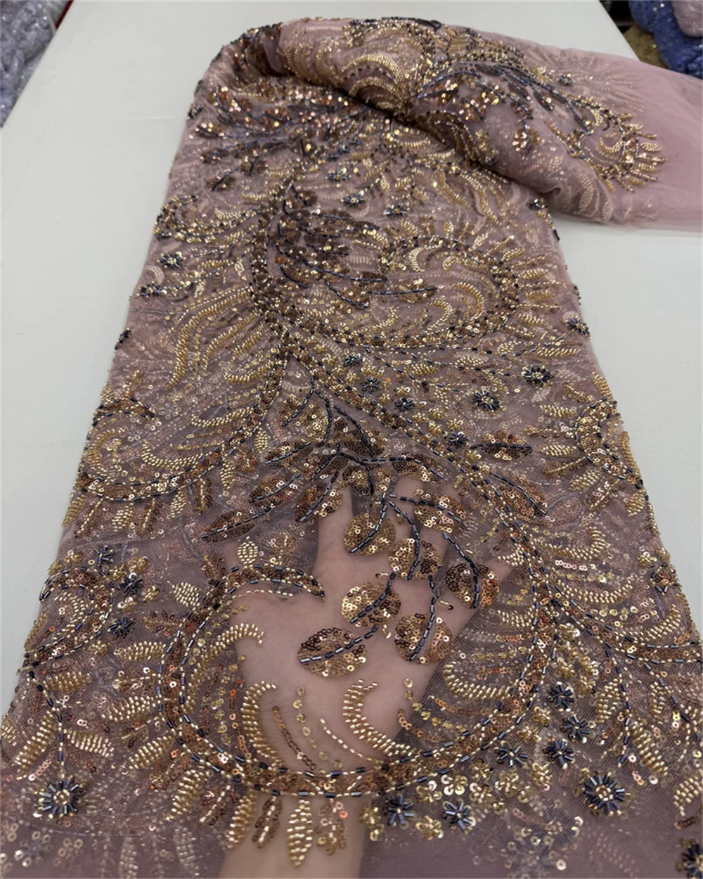 Luxury Elegant Sequins Beads Embroidery Lace Fabric Suitable For Private Customized Wedding Dress Lace Fabric Dress Design