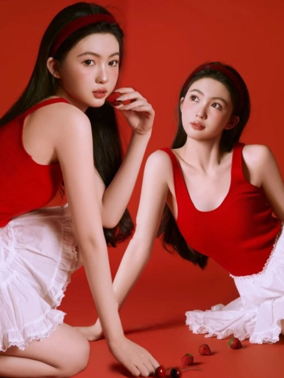 

Hong Kong Style Retro Girl Magazine Photography Costume Art Photo Studio Portrait Clothing Small Style Birthday Photosh...