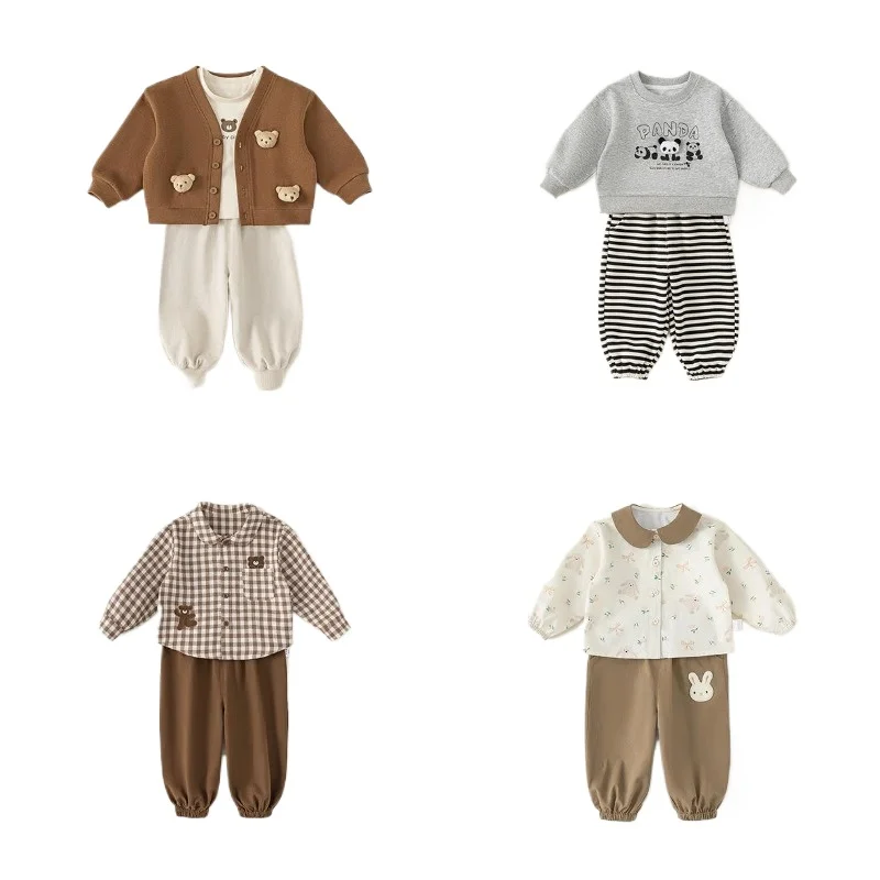 Children's suit 2024 autumn new fashion cute bear cardigan T-shirt trousers men and women in small children three-piece cotton