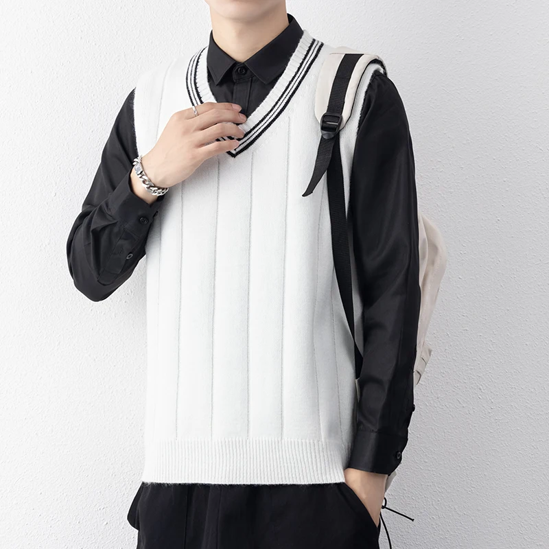 

Мужской вязаный жилет в университетском стиле с V-образным вырезом, без рукавов, в полоску, для ношения под одеждой, повседневный, комфортный, средней толщины, зимний, модный