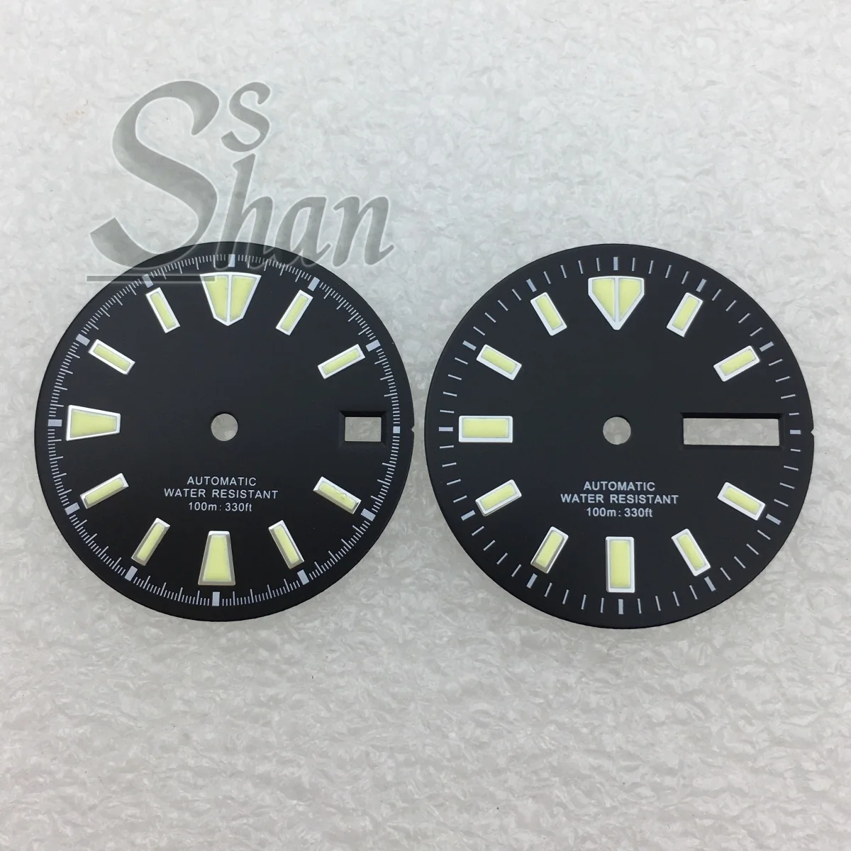 สีดํา 29 มม. ปฏิทินเดี่ยวปฏิทินคู่ตัวอักษรสีเขียวส่องสว่างหรูหรา dial เหมาะกับ NH35 NH36 การเคลื่อนไหว