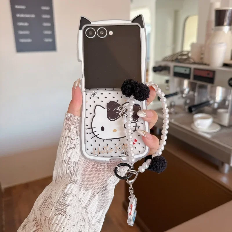 Capa de Celular Fofa Hello Kitty com Design de Bolo e Orelhas de Gato, Padrão de Bolinhas e Cordão de Pelo com Pérolas para Samsung Galaxy Z Flip