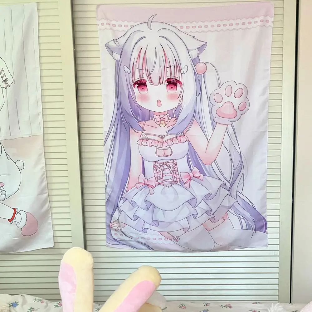 The original illustrator of the kitten's nest has designed a super interesting tapestry with cat goddesses. The fabric is super
