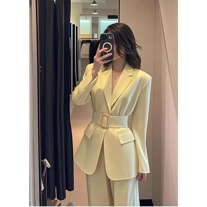 طقم بدلة بليزر بحزام أصفر للسيدات لربيع 2025، بدلة عمل مكتبية أنيقة للركاب