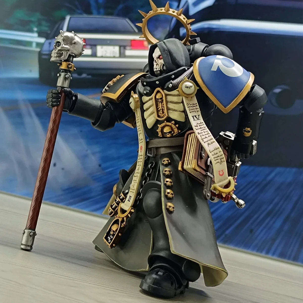 JOYTOY Warhammer 40K Action Figure 1/18 Ultramarines Primaris Capitano Fratello Varus Anime Figurine Comune Modello Mobile Giocattolo Regalo