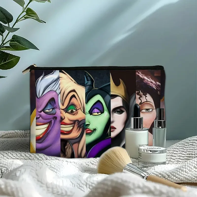 1 Bolsa de maquillaje impresa de la serie Disney Villains, con personajes clásicos como Ursula y la Reina Malvada, bolsa de almacenamiento de joyas, bolsa de viaje perfecta con cremallera, divertido regalo de cumpleaños