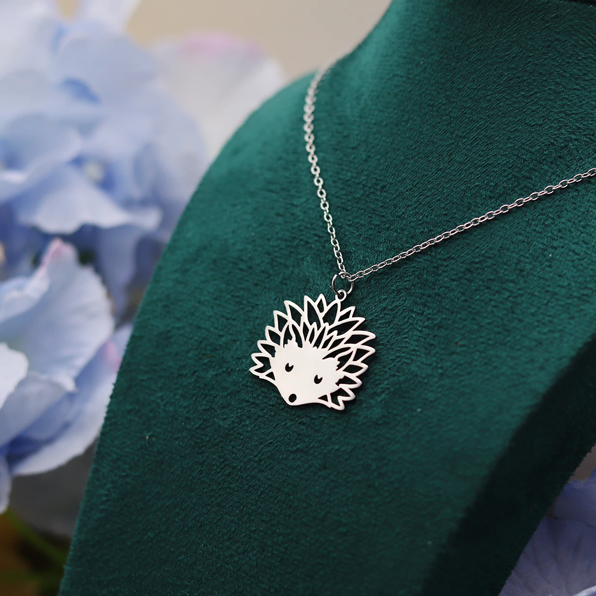 Cxwind милый кулон в виде ежа, ожерелье для мужчин и женщин, модные украшения из нержавеющей стали, колье из натурального лесного животного, подарок на день рождения Cxwind милый кулон в виде ежа, ожерелье для мужчин и женщин, модные украшения из нержавеющей стали, колье из натурального лесного животного, подарок на день рождения