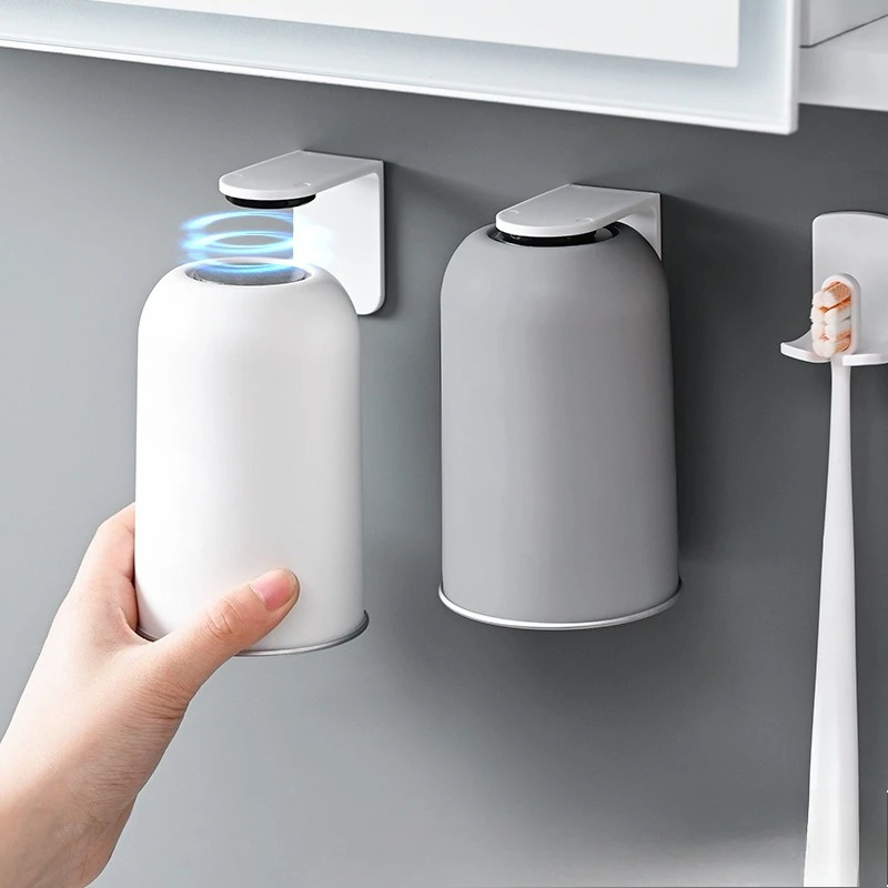 Magnetic Mouthwash Cup 304 Stainless Steel Wall Mounted No Punching Large Capacity Tooth Brushing Cup Household Bathroom