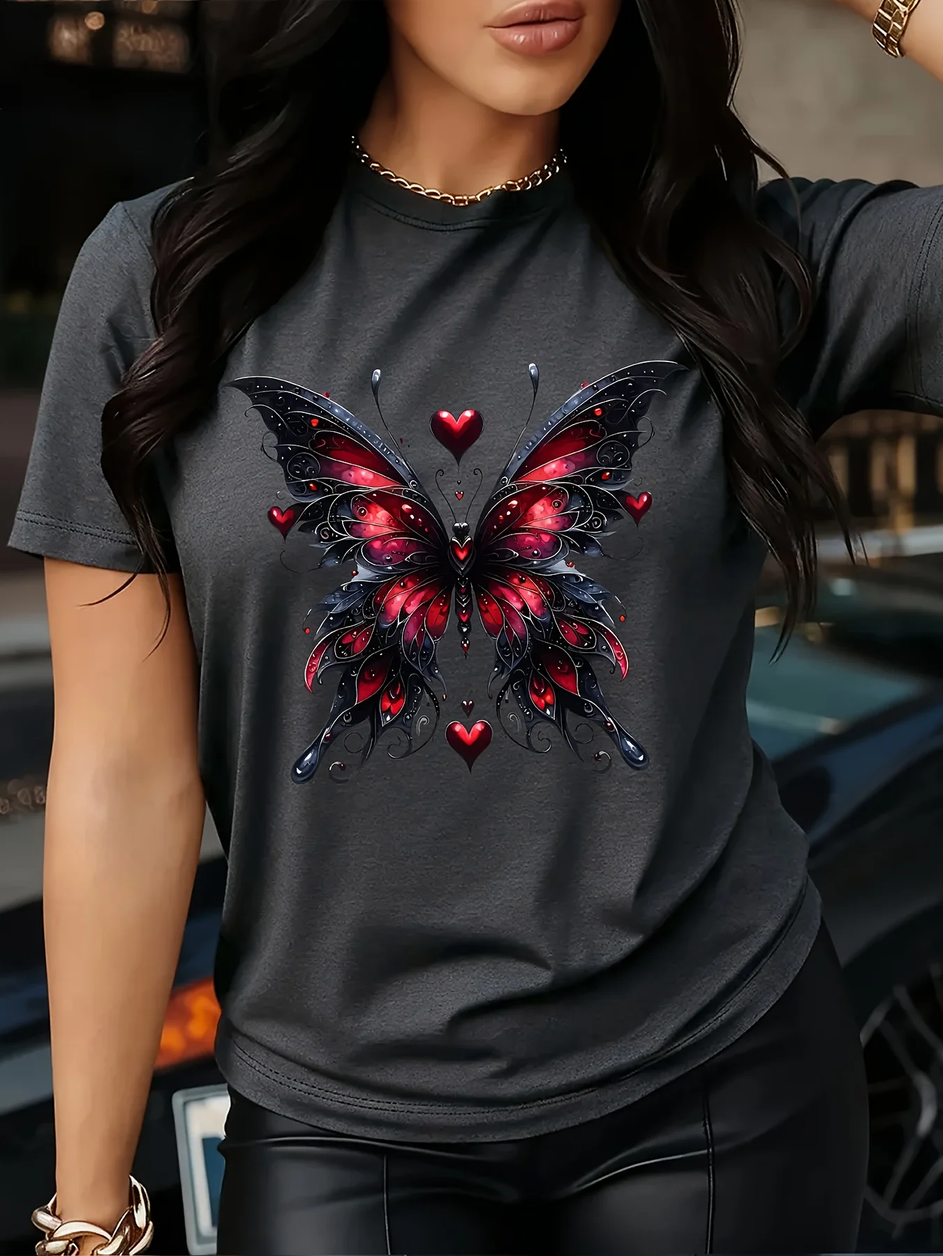 Women'S Casual T-Shirt, Distinctive Black-Red Butterfly Pattern Print T-Shirt - Sleek and Sophisticated, Casual Round-Neck Top - Breathable, Lightweight, and Comfortable, The Perfect Choice for Spring and Summer Seasons