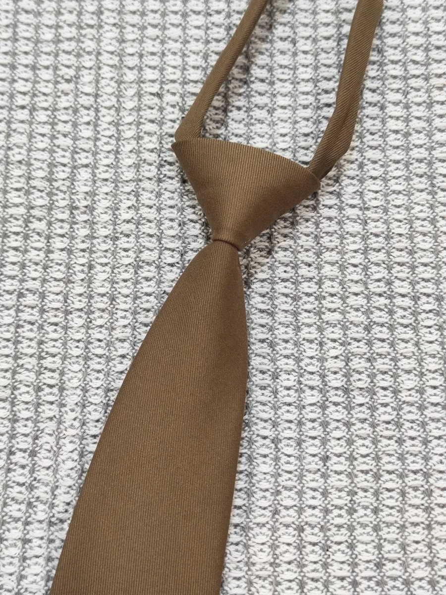 Spot coffee khaki retro brown free tie set with hand tie and shirt for men and women's photography props