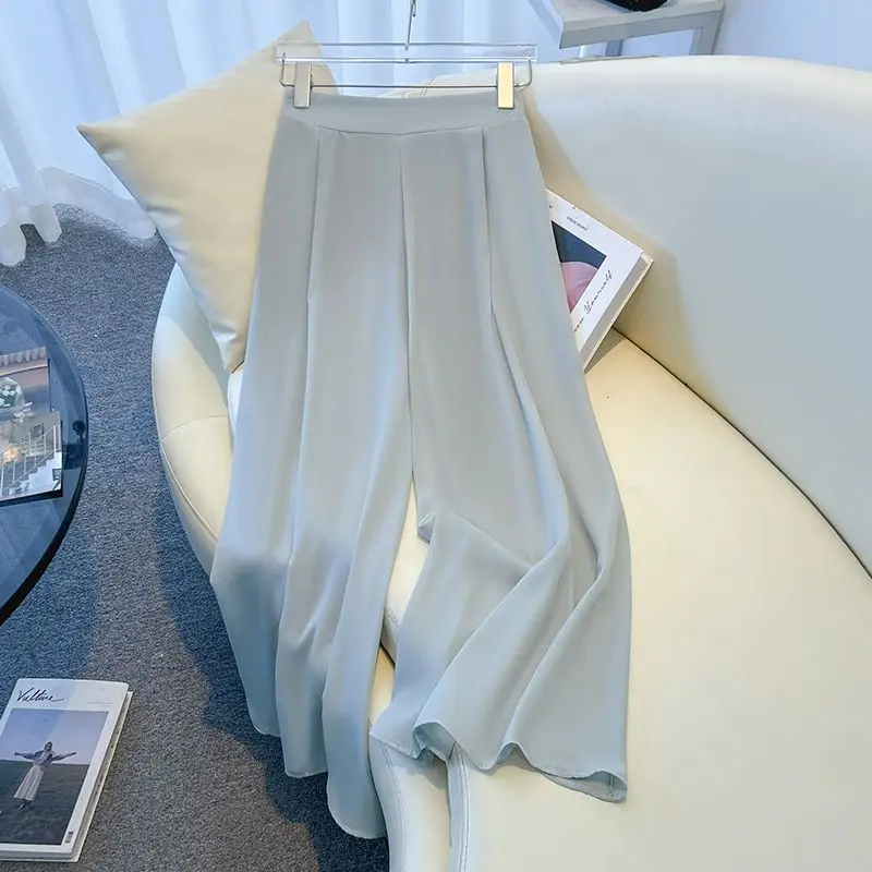 Two-piece women's jacket and trousers 2024 new summer Joker High Sense Suit with a complete set of fashion temperament.