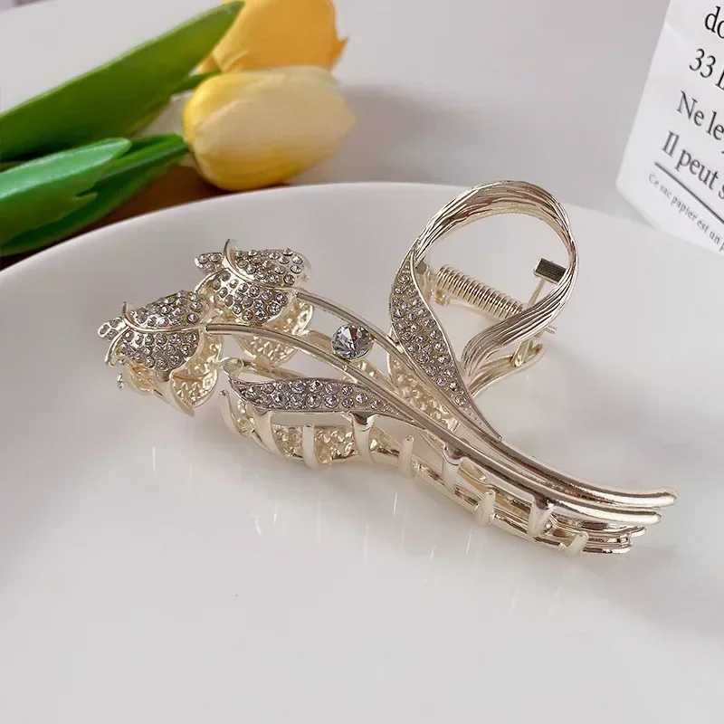 2023 new alloy high-end tulip grab clip on the back of the head pan hairpin shark hairpin rhinestone temperament headwear