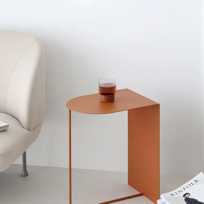 

Simple wrought iron edge table Modern living room Sofa Small coffee table Mini corner table Bedroom