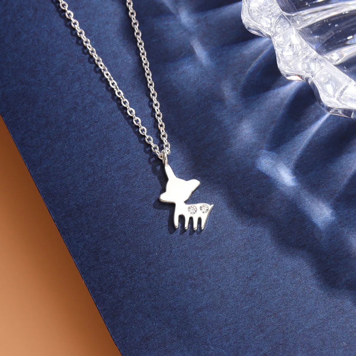 New Fashion Cute Deer Elk Flash Diamond Simple Girl Heart 925 Sterling Silver Jewelry Popular Gift Animal Necklaces  XL112