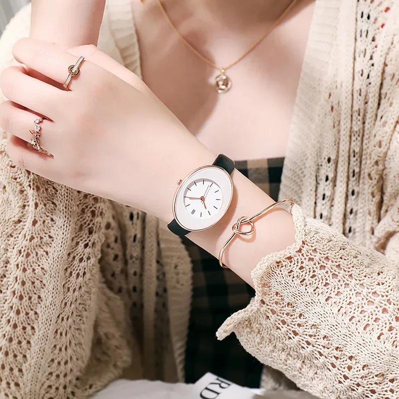 a las mujeres ovaladas minimalistas relojes simples elegantes señoras Reloj de pulsera de cuero de cuarzo Reloj Mujer Relogio sin pulsera