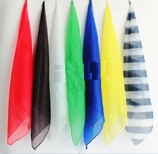 

30*30cm Change Color Silk Scarf Magic Tricks Learning Education Magic Silk For Close Upmagic Prop Wholesale YH208