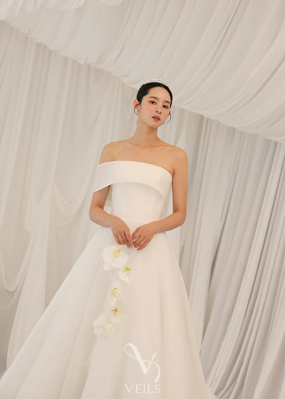 OLOEY Simple White Wedding Dress Strapless A-Line Bridal Gown Elegant Korean Style Backless Civil Evening Dresses Vestidos