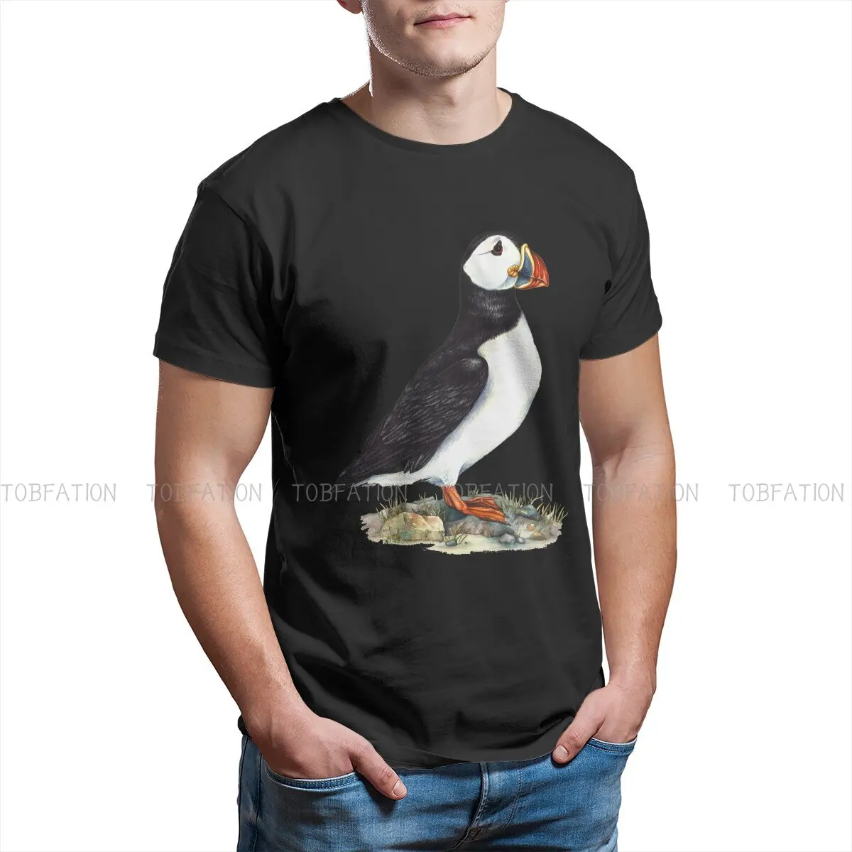 A Bird With A Colored Mouth  Round Collar TShirt Tufted Puffins Lunda Cirrhata A Rare Ornamental Bird Fabric Basic T Shirt Man's