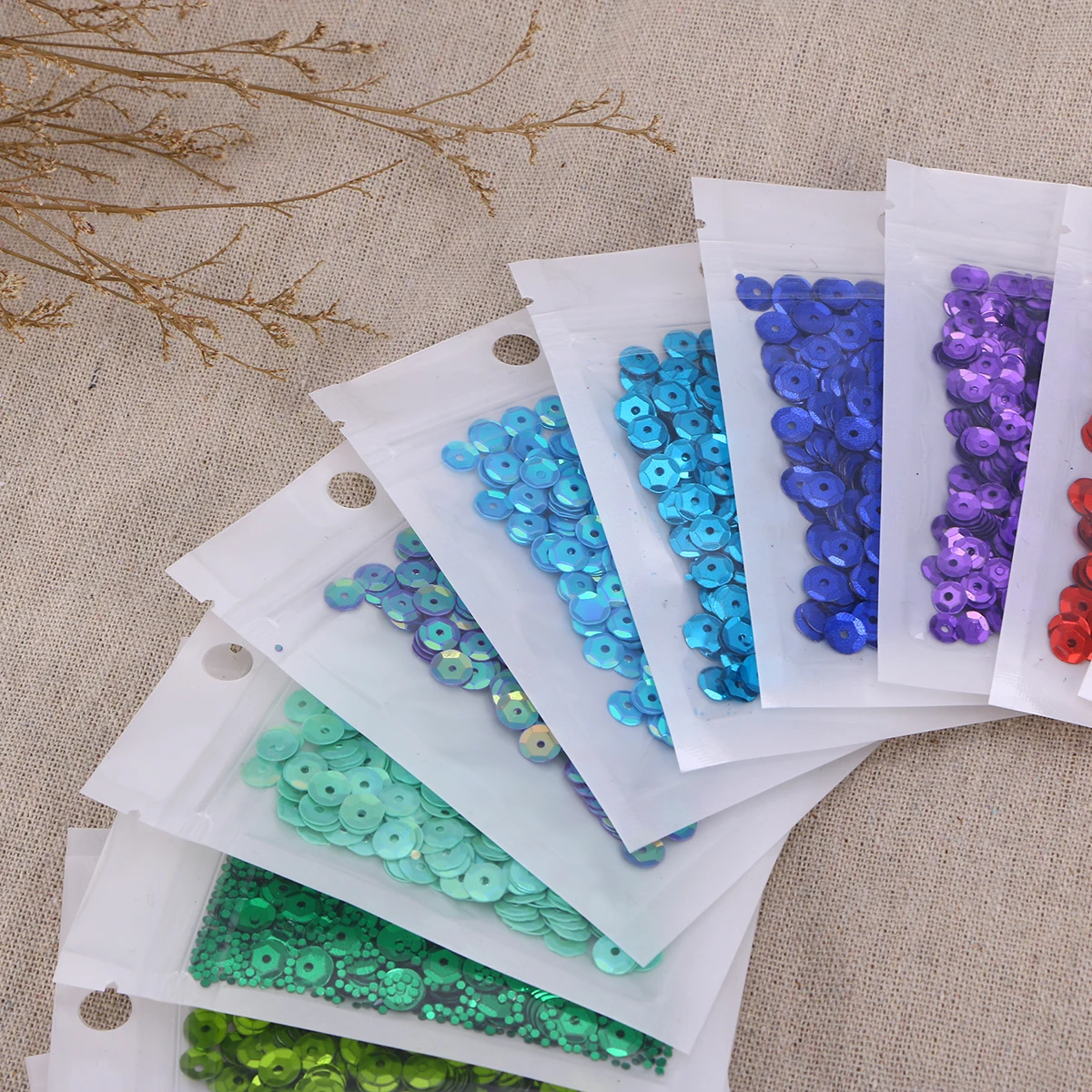 

25 Packs Silver Embossed Sequins Clothing Material Curved Hole Perforated Beads DIY Jewelry Small PVC Smooth sparkle middle