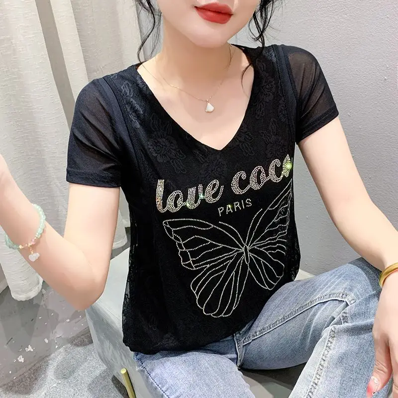 2024 Summer Streetwear Girl t-shirt da donna a maniche corte Chic Butterfly Hot Diamonds Tees New Female Sexy Backless All Match Tops